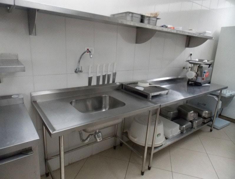 Conheça os principais equipamentos para cozinha industrial da Cozisteel